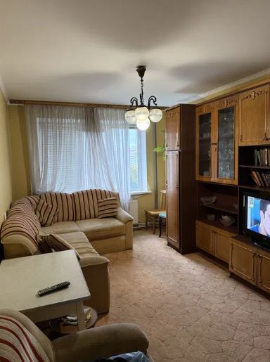 Здається 3-х кімнатна квартира в р-ні Слов'янка. Добрий стан. фото 1 Здається 3-х кімнатна квартира в р-ні Слов'янка. Добрий стан. фото 1