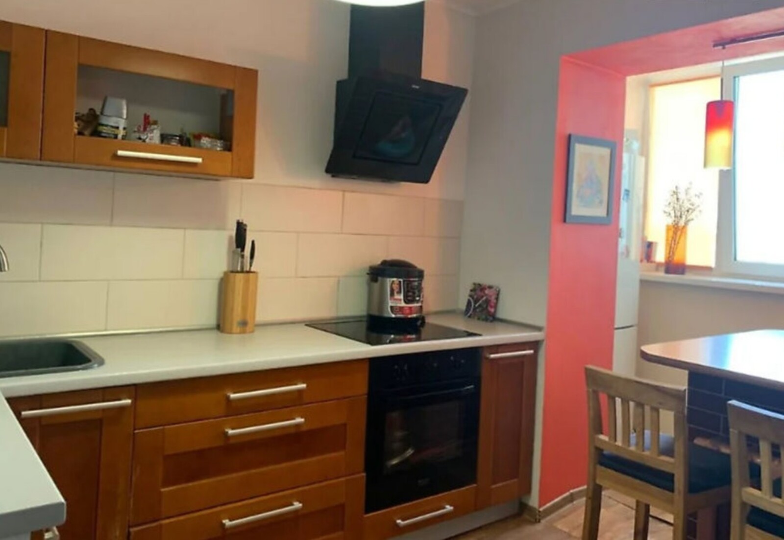 Здається 2-х кімнатна квартира в р-ні Вишенька. Все є, гарний стан. фото 1 Здається 2-х кімнатна квартира в р-ні Вишенька. Все є, гарний стан. фото 1