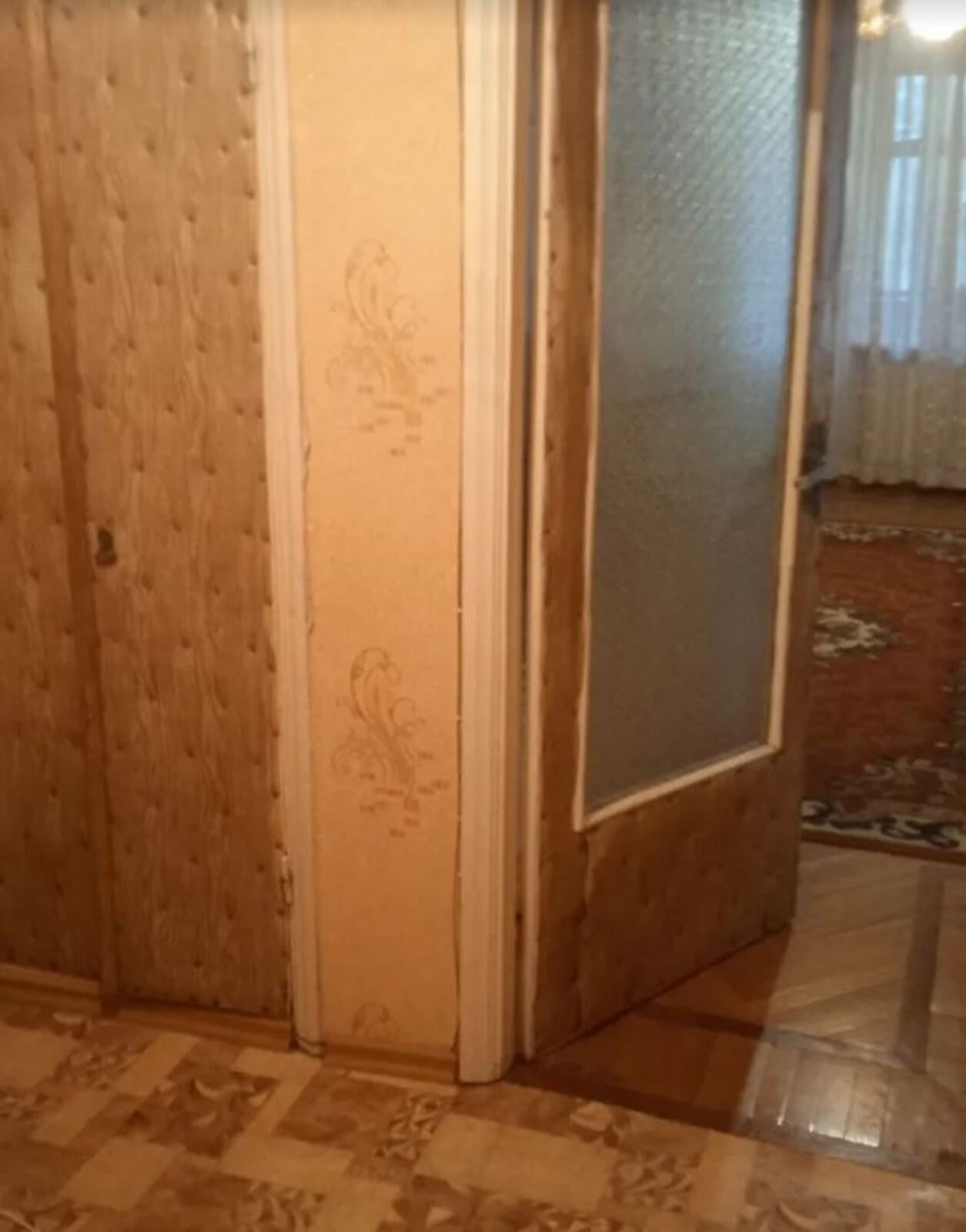 Здається 3-х кімнатна квартира в р-ні Вишенька, простий стан все є для життя. фото 1 Здається 3-х кімнатна квартира в р-ні Вишенька, простий стан все є для життя. фото 1