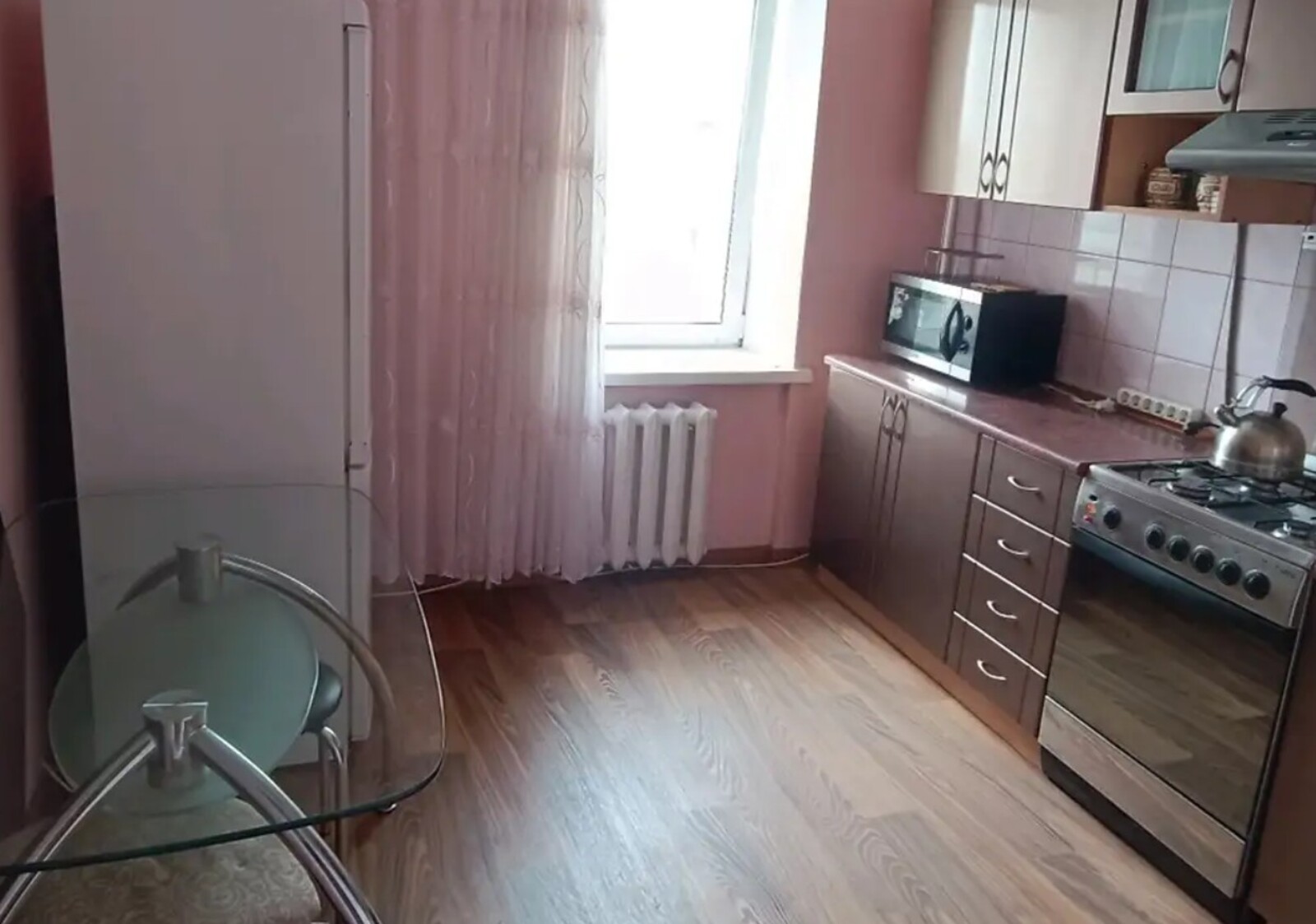 Здається 1-но кімнатна квартира. Р-н Слов'янка. Гарний стан. Все є для життя. фото 1 Здається 1-но кімнатна квартира. Р-н Слов'янка. Гарний стан. Все є для життя. фото 1