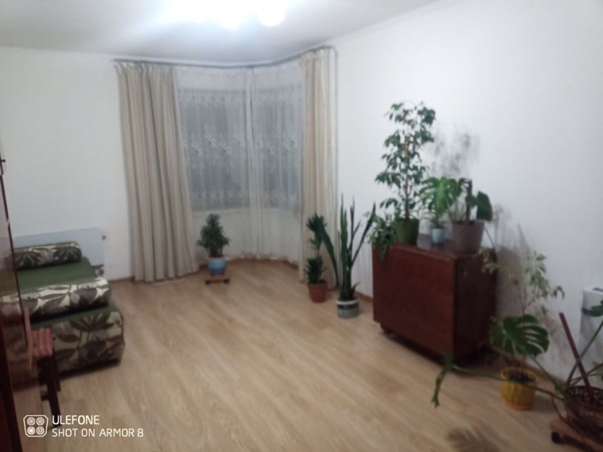 Здається в оренду 2-х кімнатна квартира, все є для проживання. вул. Чехова фото 1 Здається в оренду 2-х кімнатна квартира, все є для проживання. вул. Чехова фото 1