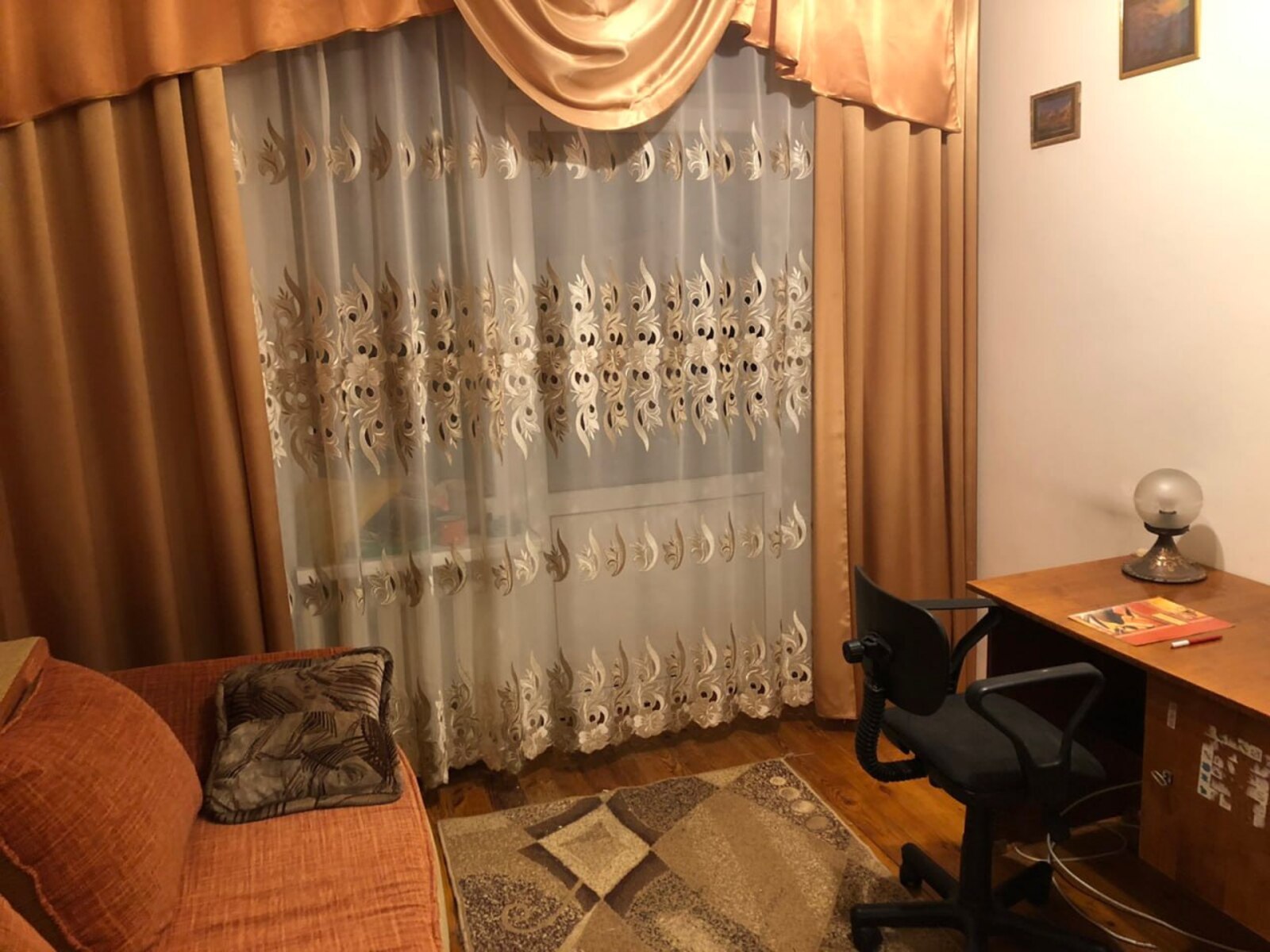 Здається 3-х кімнатна квартира на Поділлі. Гарний стан. Все є. фото 1 Здається 3-х кімнатна квартира на Поділлі. Гарний стан. Все є. фото 1