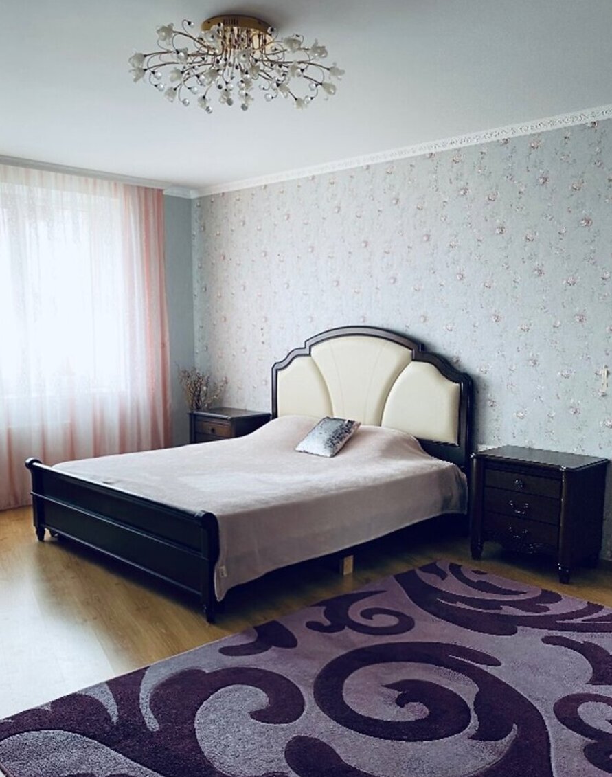 Здається 3-х кімнатна квартира на Поділлі, все є, дуже гарний стан фото 1 Здається 3-х кімнатна квартира на Поділлі, все є, дуже гарний стан фото 1