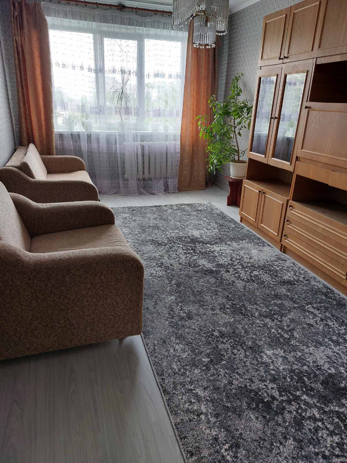 Здається 2-х кімнатна квартира. Замостянський район. Все є, житловий стан фото 1 Здається 2-х кімнатна квартира. Замостянський район. Все є, житловий стан фото 1