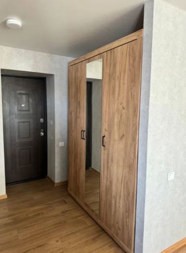 Оренда 1-но кімнатної студії з гарним ремонтом в р-ні Слов'янка. фото 1 Оренда 1-но кімнатної студії з гарним ремонтом в р-ні Слов'янка. фото 1