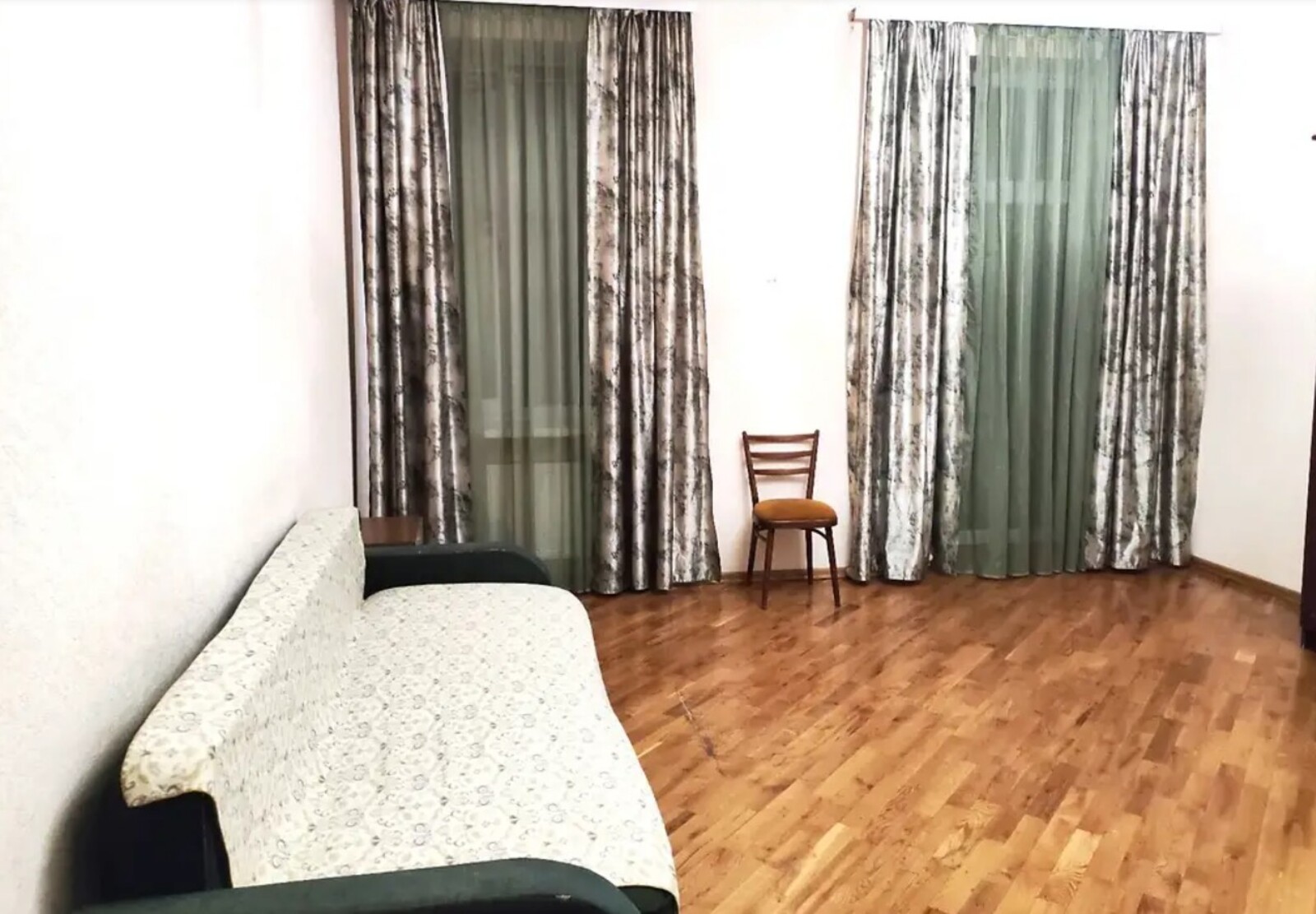 Здається 2-х кімнатна квартира в замостянському районі. Все є для життя. Гарний стан фото 1 Здається 2-х кімнатна квартира в замостянському районі. Все є для життя. Гарний стан фото 1