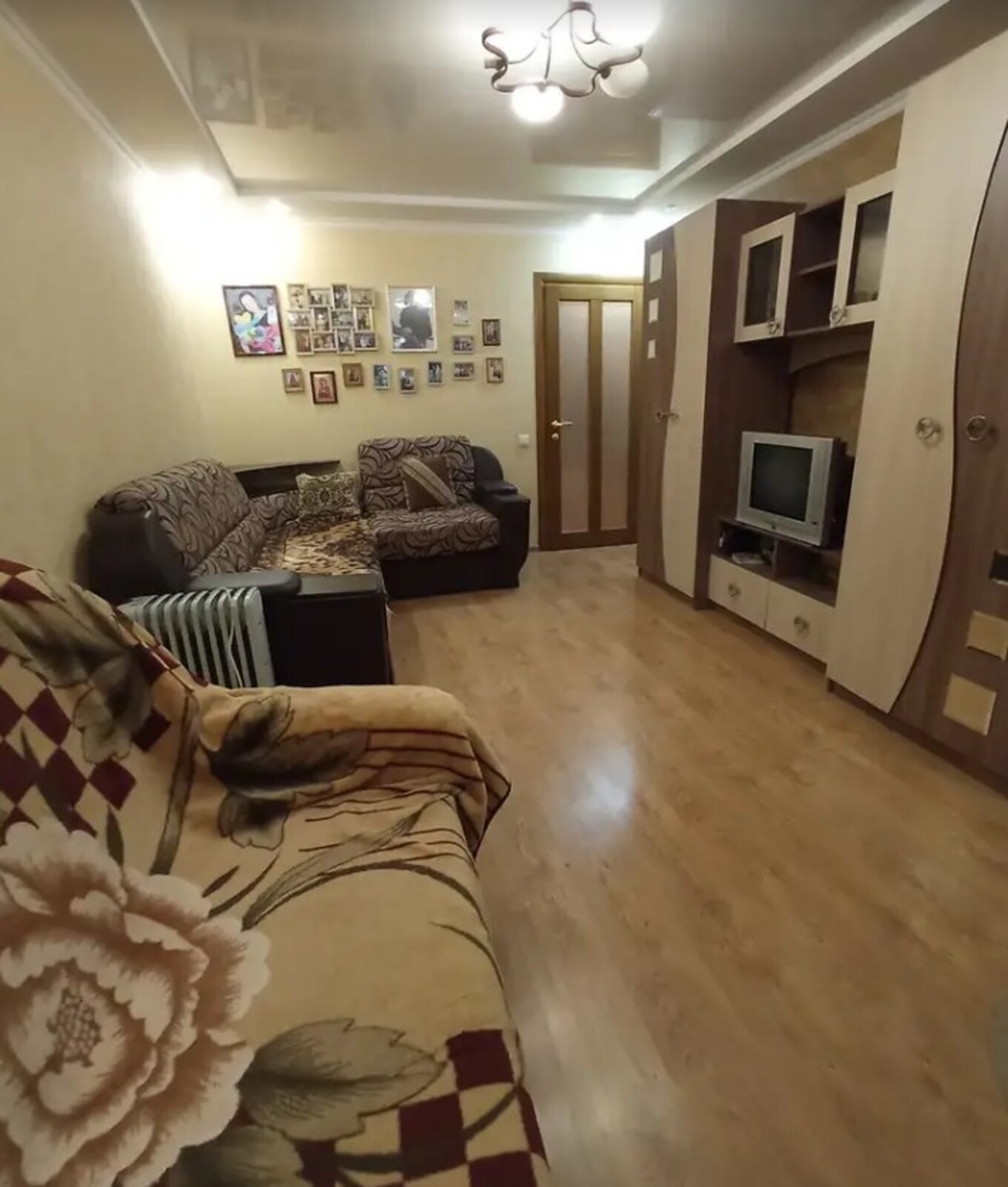 Здається 1-но кімнатна квартира у районі Вишеньки. Все є, житловий стан. фото 1 Здається 1-но кімнатна квартира у районі Вишеньки. Все є, житловий стан. фото 1