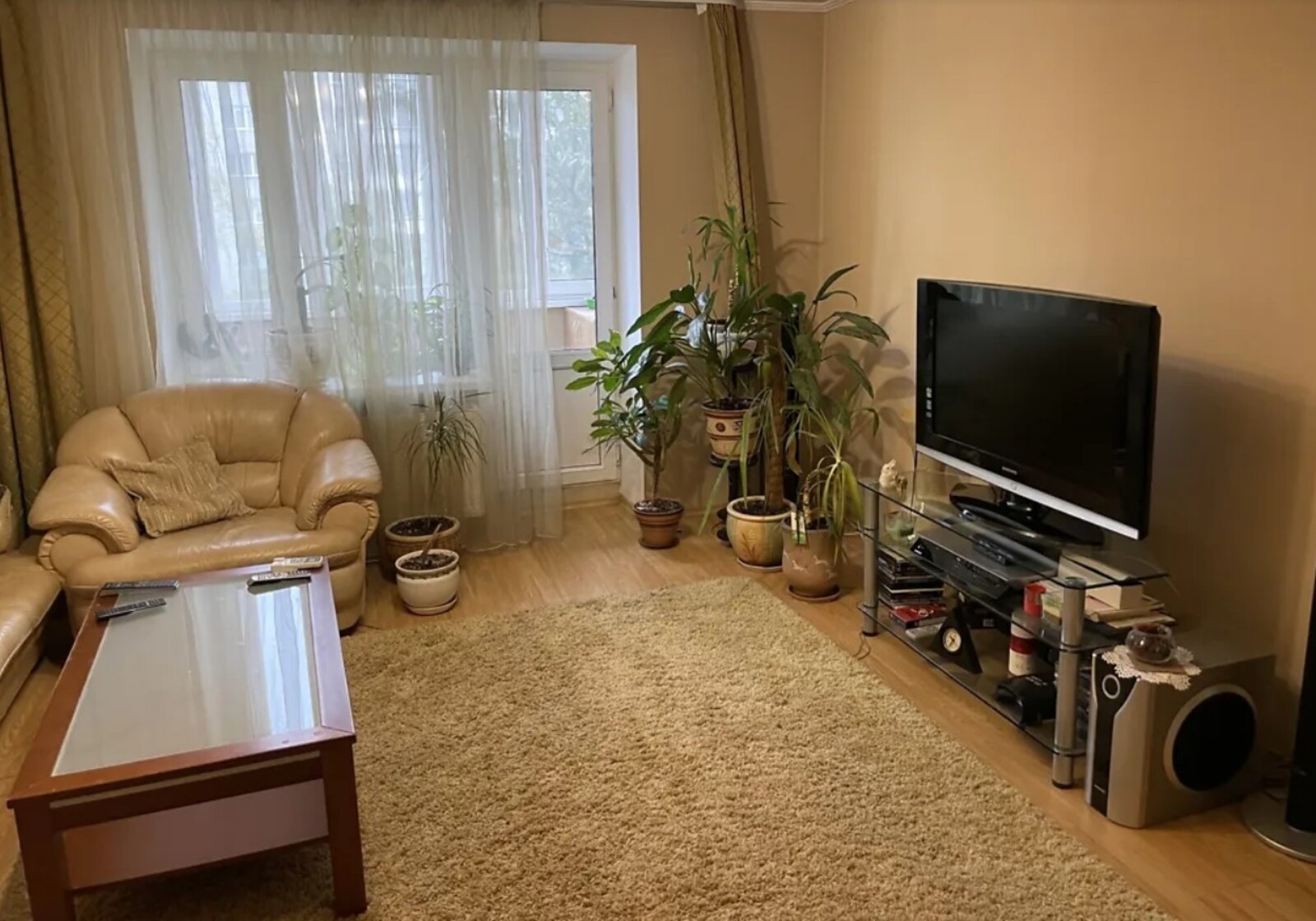 Здається 3-х кімнатна квартира в Замостянському районі. Все є. фото 1 Здається 3-х кімнатна квартира в Замостянському районі. Все є. фото 1