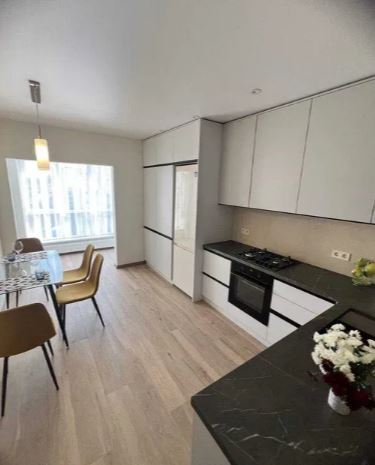 Здається 1-но кімнатна квартира в ЖК 'Родинний маєток' фото 1 Здається 1-но кімнатна квартира в ЖК 'Родинний маєток' фото 1