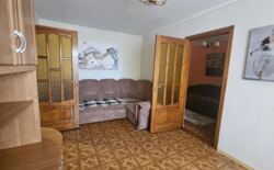 Здається 2-х кімнатна квартира в нормальному житловому стані. Все є. фото 1 Здається 2-х кімнатна квартира в нормальному житловому стані. Все є. фото 1