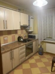 Здається 2-х кімнатна квартира в р-ні Вишенька. Добрий стан. фото 4 Здається 2-х кімнатна квартира в р-ні Вишенька. Добрий стан. фото 4