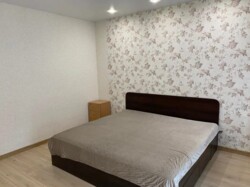 Здається 2-х кімнатна квартира в Старому місті. Добрий стан. фото 1 Здається 2-х кімнатна квартира в Старому місті. Добрий стан. фото 1