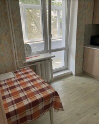 Здається 1-но кімнатна квартира в р-ні Замостянському, все є гарний стан. фото 2 Здається 1-но кімнатна квартира в р-ні Замостянському, все є гарний стан. фото 2