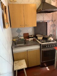 Здається 2-х кімнатна квартира у Центрі міста. Все є, простий стан. фото 3 Здається 2-х кімнатна квартира у Центрі міста. Все є, простий стан. фото 3