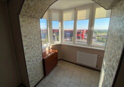 Здається 2-х кімнатна квартира в р-ні Вишенька. Все є. Добрий стан. фото 4 Здається 2-х кімнатна квартира в р-ні Вишенька. Все є. Добрий стан. фото 4