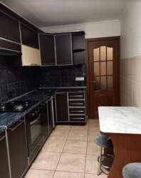 Здається 3-х кімнатна квартира на Замостянському районі. Житловий стан. фото 15 Здається 3-х кімнатна квартира на Замостянському районі. Житловий стан. фото 15