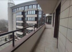  1-     Park Tower  14