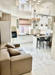 Здається в оренду 2-х кімнатна квартира в Центрі міста. Відмінний стан. фото 8 Здається в оренду 2-х кімнатна квартира в Центрі міста. Відмінний стан. фото 8