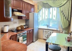 Здається 3-х кімнатна квартира в Ленінському районі. Р-н мед університета, Урожай, гарна. фото 6 Здається 3-х кімнатна квартира в Ленінському районі. Р-н мед університета, Урожай, гарна. фото 6