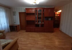 Здається 3-х кімнатна квартира в р-ні Слов'янка. Все є. фото 1 Здається 3-х кімнатна квартира в р-ні Слов'янка. Все є. фото 1