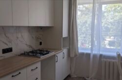 Довготривала оренда 3к квартири на вул. Соняшникова, Старе місто, добрий стан фото 7 Довготривала оренда 3к квартири на вул. Соняшникова, Старе місто, добрий стан фото 7