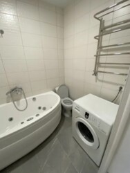 Здається 2-х кімнатна квартира в р-ні ближнього Замостя. Все є. Дизайнерська фото 13 Здається 2-х кімнатна квартира в р-ні ближнього Замостя. Все є. Дизайнерська фото 13