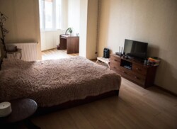 Здається великогабаритна квартира з ремонтом в р-ні Набережного кварталу. Замостя. фото 3 Здається великогабаритна квартира з ремонтом в р-ні Набережного кварталу. Замостя. фото 3