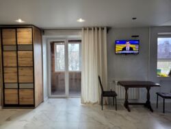 Оренда сучасної квартири студії, район ринку Урожай фото 5 Оренда сучасної квартири студії, район ринку Урожай фото 5