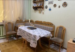 Здається 3-х кімнатна квартира в Центрі міста, добрий стан. фото 4 Здається 3-х кімнатна квартира в Центрі міста, добрий стан. фото 4