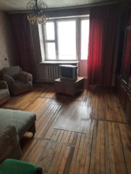 Оренда 3 кімнатної квартири в районі Слов'янка, простий житловий стан, для студентів або працюючих хлопців також розглядаємо. фото 3 Оренда 3 кімнатної квартири в районі Слов'янка, простий житловий стан, для студентів або працюючих хлопців також розглядаємо. фото 3