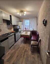 Здається 3-х кімнатна квартира в р-ні Ближнього Замостя. Все є. фото 1 Здається 3-х кімнатна квартира в р-ні Ближнього Замостя. Все є. фото 1