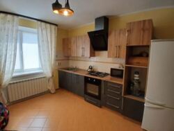 Здається 2-х кімнатна квартира в Центрі міста. Гарний стан, все є для життя фото 1 Здається 2-х кімнатна квартира в Центрі міста. Гарний стан, все є для життя фото 1