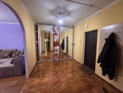 Здається 2-х кімнатна квартира в Замостянському районі, добрий стан. фото 2 Здається 2-х кімнатна квартира в Замостянському районі, добрий стан. фото 2