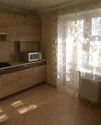 Здається 1-но кімнатна квартира в гарному стані. Р-н Поділля. фото 8 Здається 1-но кімнатна квартира в гарному стані. Р-н Поділля. фото 8