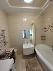 Оренда стильної квартири в центрі міста. Дизайнерський ремонт, є все необхідне для проживання фото 6 Оренда стильної квартири в центрі міста. Дизайнерський ремонт, є все необхідне для проживання фото 6