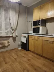 Здається однокімнатна квартира в р-ні ринку Урожай, все є простий стан. фото 1 Здається однокімнатна квартира в р-ні ринку Урожай, все є простий стан. фото 1