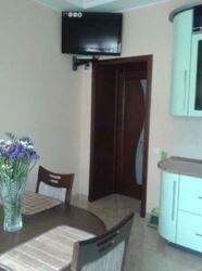 Здається 3-х кім квартира з ремонтом, техніка та меблі. Замостянський район. фото 1 Здається 3-х кім квартира з ремонтом, техніка та меблі. Замостянський район. фото 1