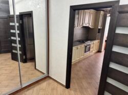 Довготривала оренда 1-кімнатної квартири 60м² з панорамними вікнами у Набережному Кварталі 1 фото 4 Довготривала оренда 1-кімнатної квартири 60м² з панорамними вікнами у Набережному Кварталі 1 фото 4