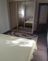 Здається 2-х кімнатна квартира, в старому місті, все є, комунальні включені в оренду фото 3 Здається 2-х кімнатна квартира, в старому місті, все є, комунальні включені в оренду фото 3