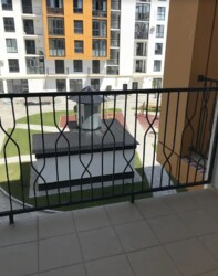  1- .   . '.  Avalon  1