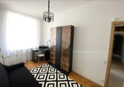 Здається 4-х кімнатна квартира в Центрі міста. Відмінний стан. фото 19 Здається 4-х кімнатна квартира в Центрі міста. Відмінний стан. фото 19