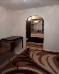 Здається 3-х кімнатна квартира на Замостянському районі. Житловий стан. фото 11 Здається 3-х кімнатна квартира на Замостянському районі. Житловий стан. фото 11