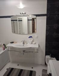 Довготривала оренда 4к квартири на вул. Шевченка, нормальний житловий стан. Все є. фото 6 Довготривала оренда 4к квартири на вул. Шевченка, нормальний житловий стан. Все є. фото 6