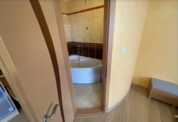 Довготривала оренда 4к квартири на вул. Академіка Ющенка 12, кв. 66 фото 6 Довготривала оренда 4к квартири на вул. Академіка Ющенка 12, кв. 66 фото 6