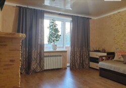 Здається 3-х кімнатна квартира в р-і Слов'янка, добрий стан. фото 1 Здається 3-х кімнатна квартира в р-і Слов'янка, добрий стан. фото 1