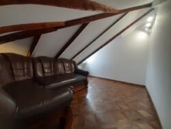 Здається 2-х кімнатна квартира в центрі міста, все є після ремонту фото 9 Здається 2-х кімнатна квартира в центрі міста, все є після ремонту фото 9