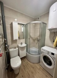 Здається 1-но кімнатна квартира в р-ні Вишенька. Гарний стан. фото 2 Здається 1-но кімнатна квартира в р-ні Вишенька. Гарний стан. фото 2