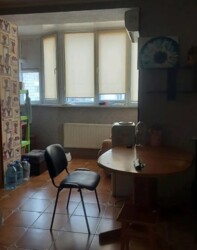 Здається 3-х кімнатна квартира з технікою та меблями на Поділлі фото 4 Здається 3-х кімнатна квартира з технікою та меблями на Поділлі фото 4