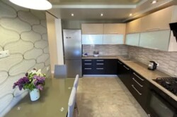 Здається 3-х кімнатна двоповерхова квартира в Ленінському районі. Новобуд, Відмнний стан. фото 1 Здається 3-х кімнатна двоповерхова квартира в Ленінському районі. Новобуд, Відмнний стан. фото 1