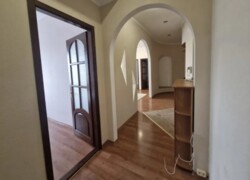 Здається 4-х кімнатна квартира в р-ні Ближнього Замостя. Добрий стан. Все є. фото 6 Здається 4-х кімнатна квартира в р-ні Ближнього Замостя. Добрий стан. Все є. фото 6